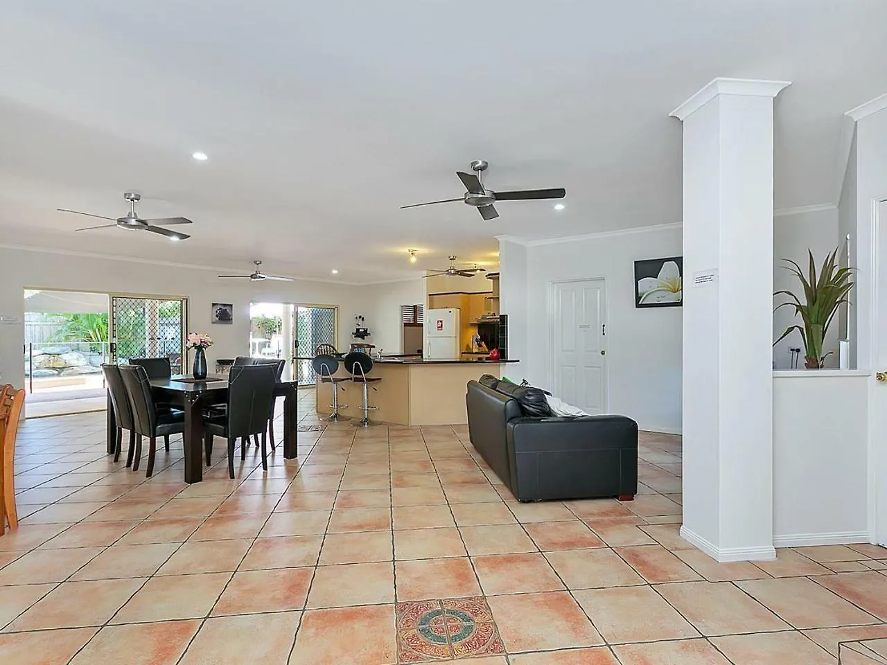 Beachcomber Trinity Beach Holiday home Cairns